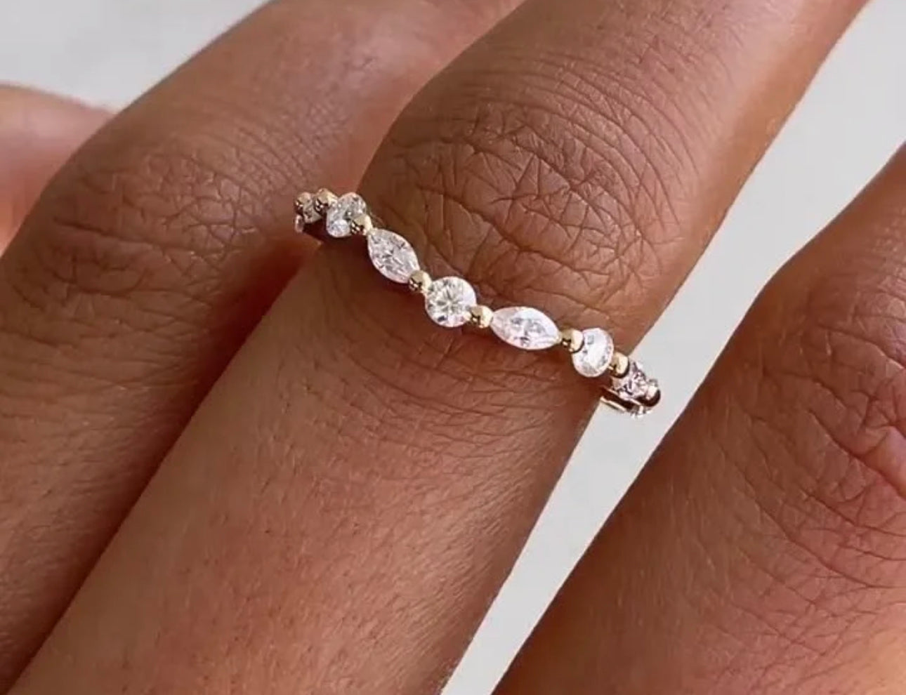 Petite Marquise Band