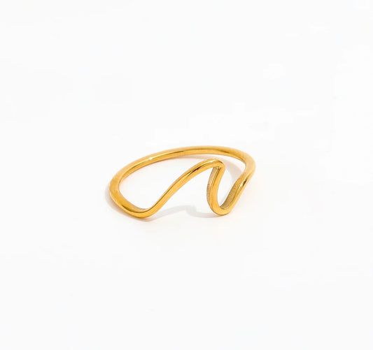 10 Karat Gold Ocean Wave Ring