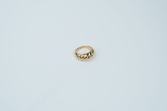 Gold Croissant Ring